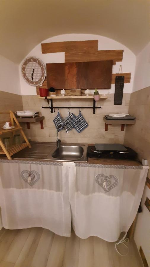La Nicchia Del Borgo Apartment Taranto Exterior foto